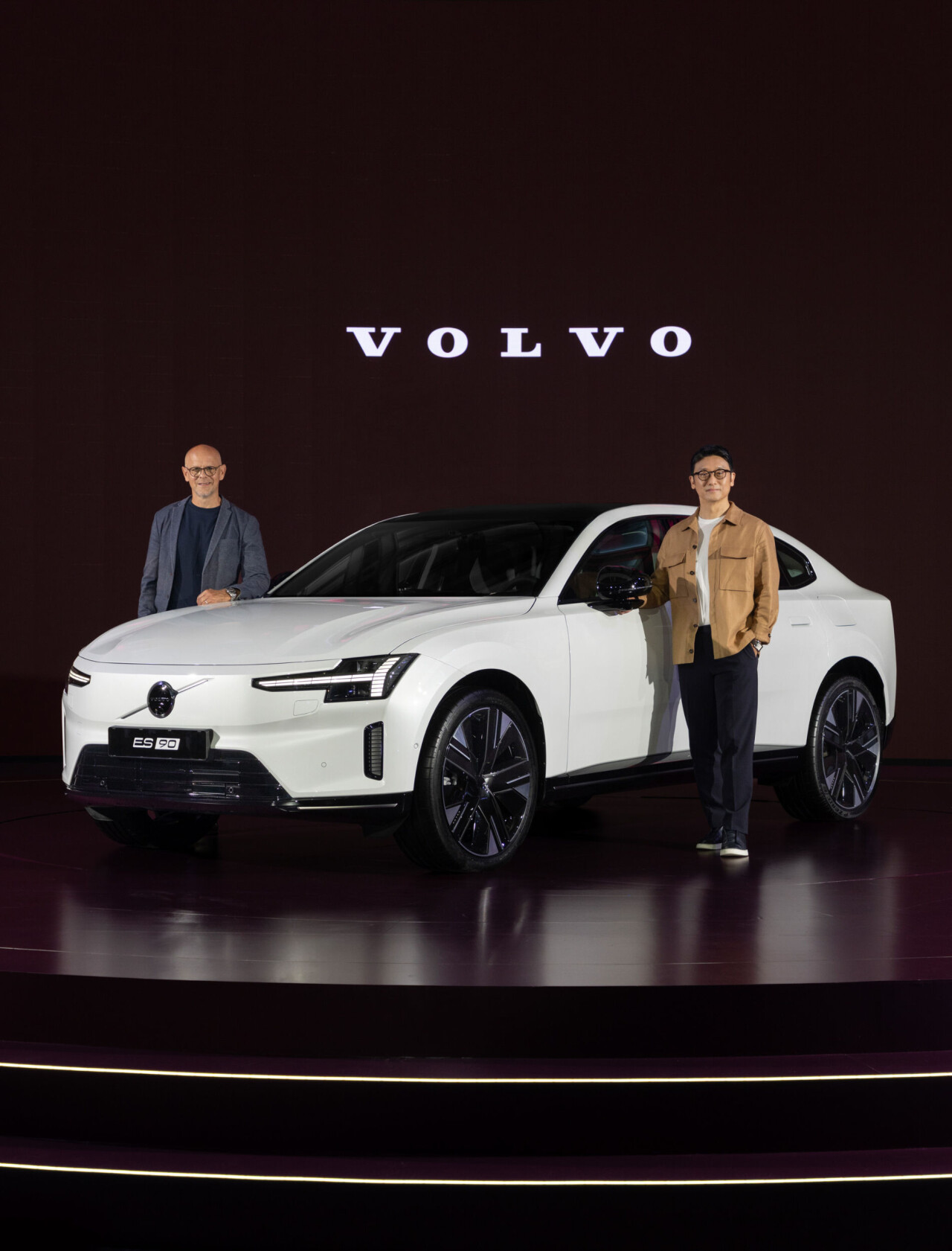 Selling at a loss: Volvo launches ES90 in Korea at the world's lowest price