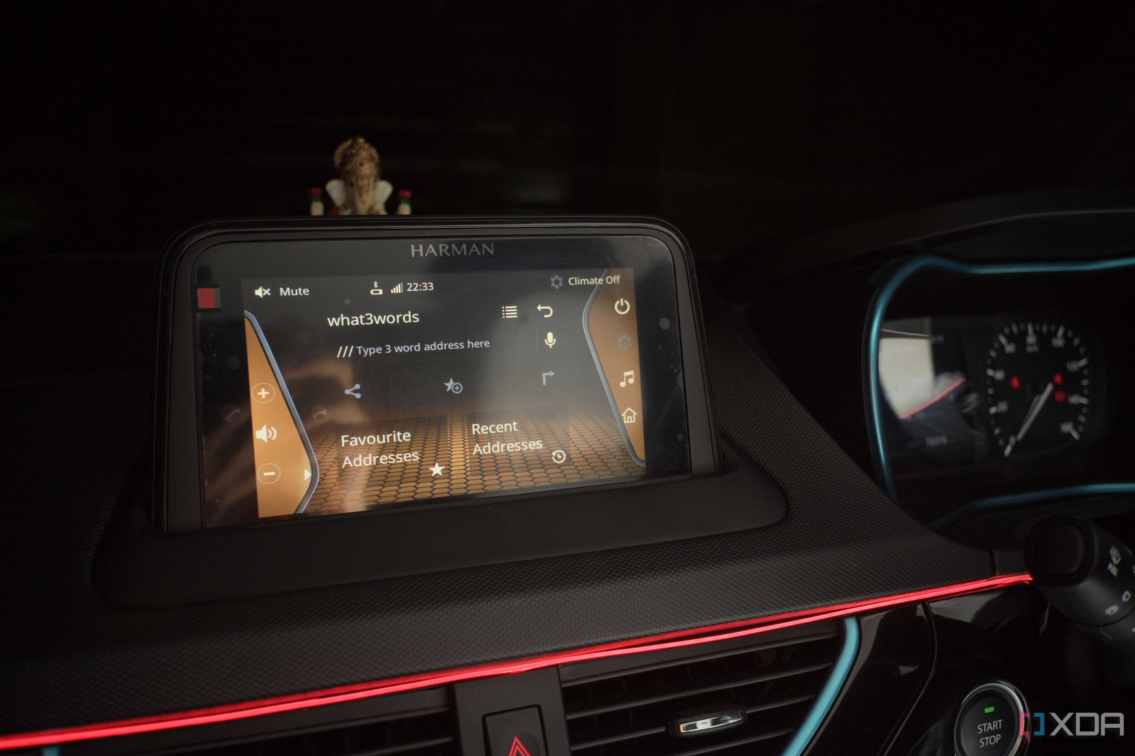 What3Words shortcut page showing up on the car infotatinment screen