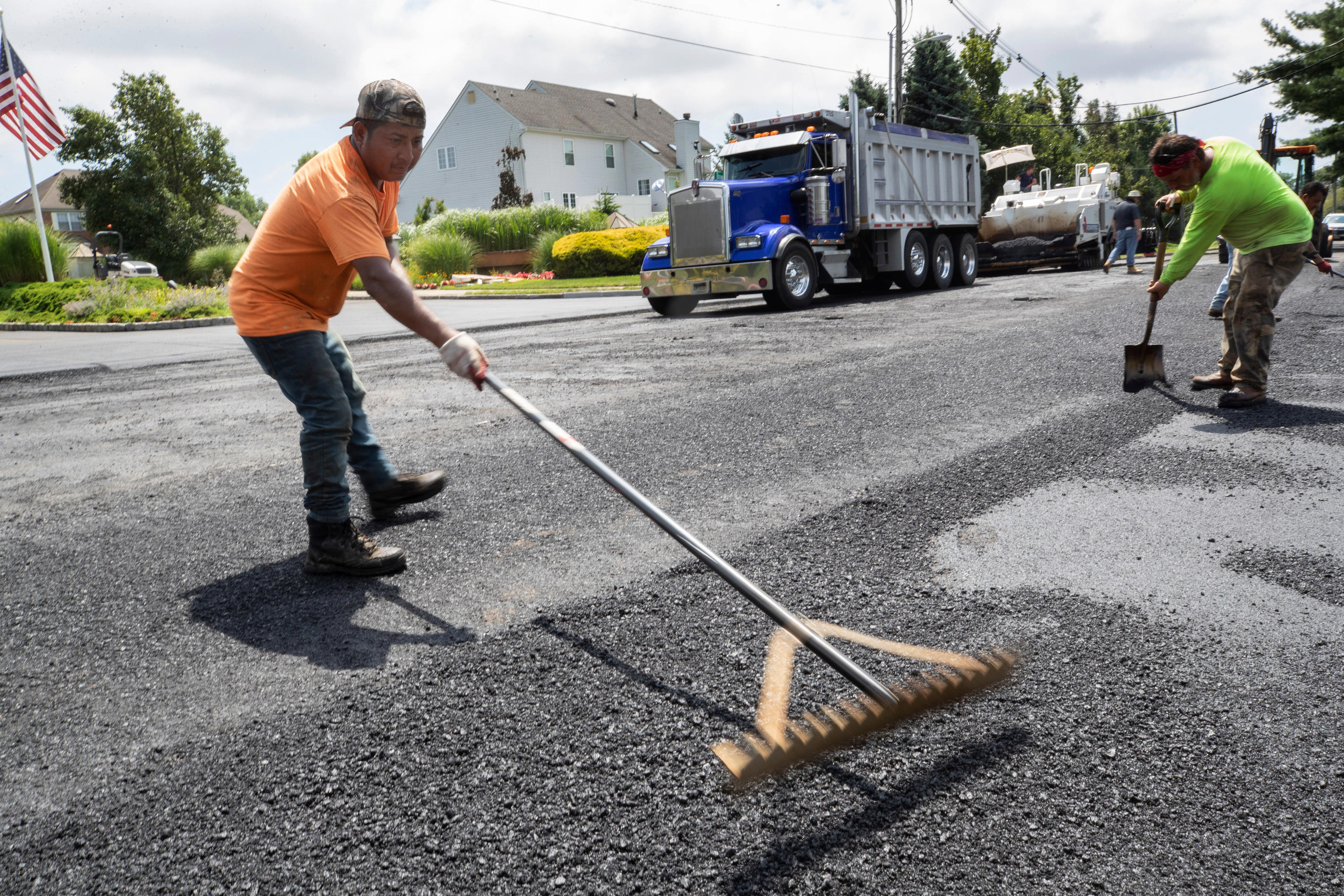 How can cities beat the heat? The answer is right underfoot. | Opinion