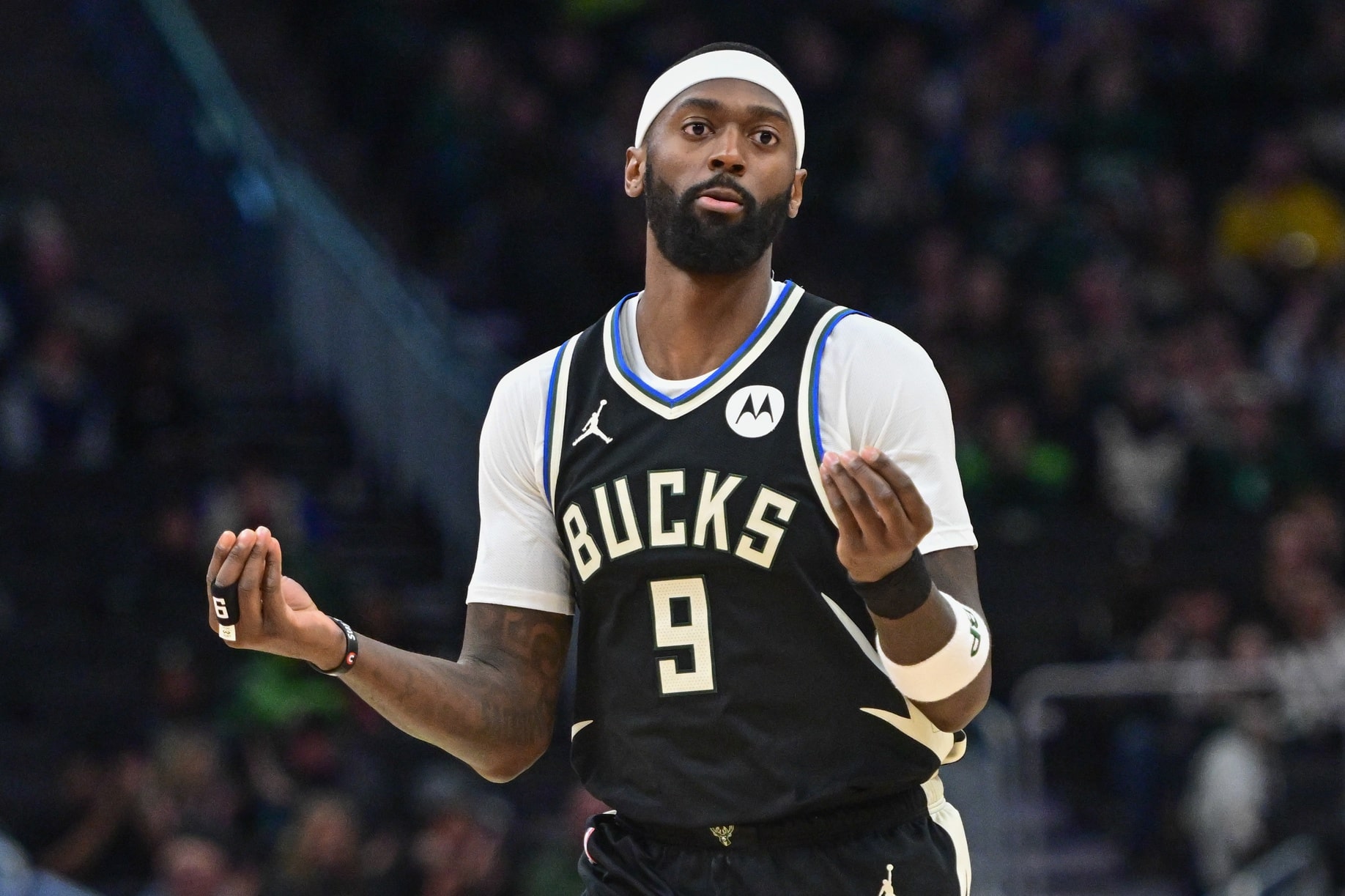 Former Bucks star Bobby Portis willing to defend his GOAT pick 'all day'