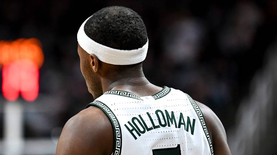 Tre Holloma