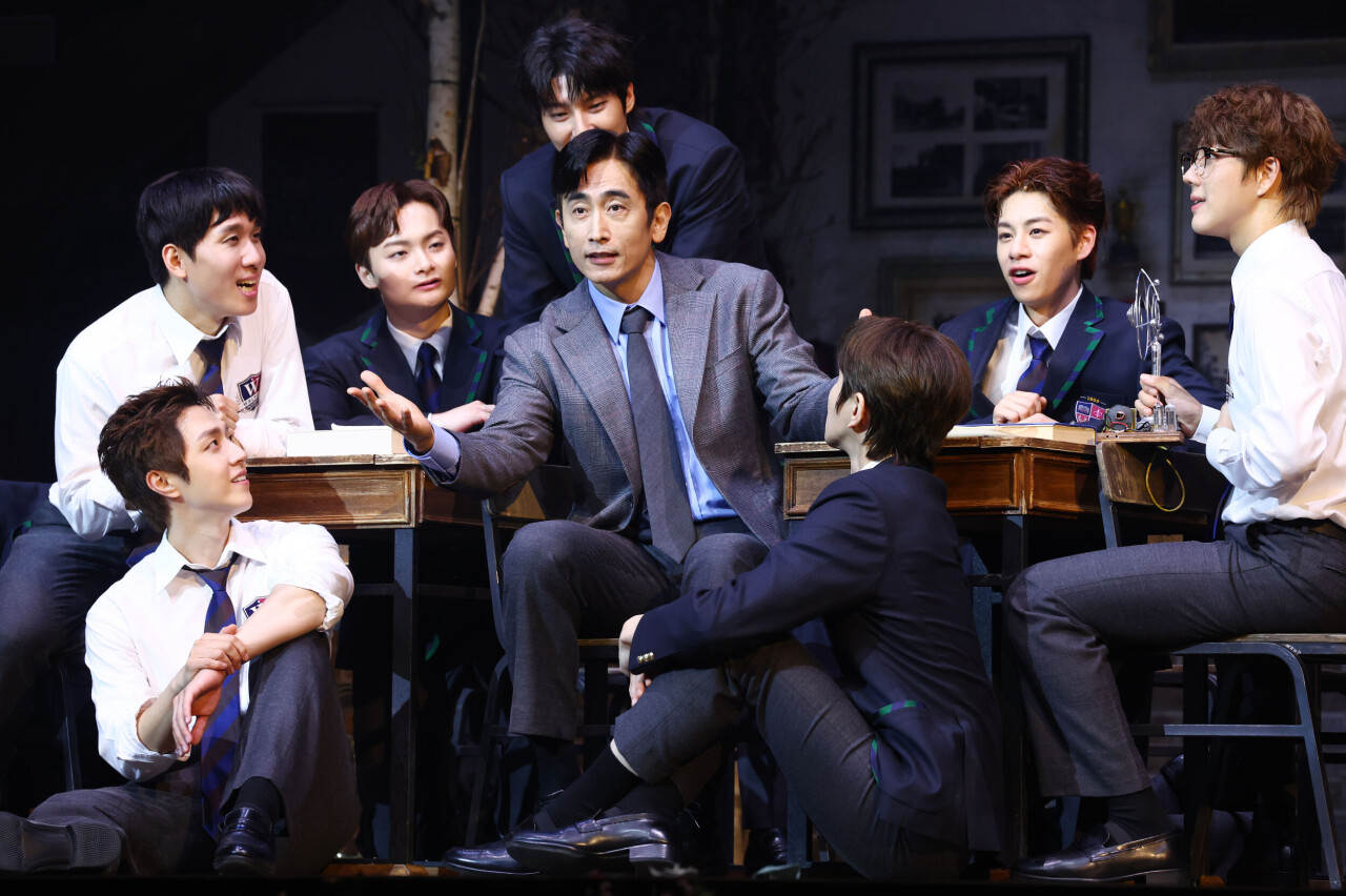'Dead Poets Society' seizes the stage in Korea for the first time