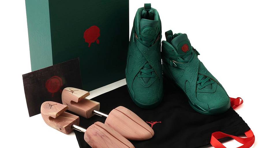 Packaging for the Air Jordan 8