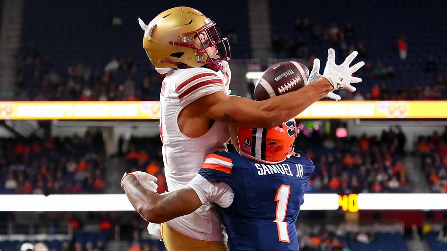 Syracuse football's two-way talent is excited to pick-up where he left-off last season