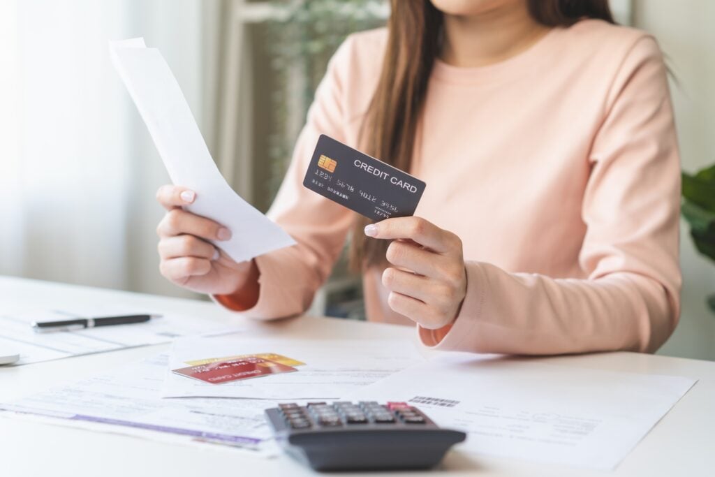 Woman, 29, cosigned a credit card for her sister to 'help her get back on her feet' — sister vanished and left her with $18,000 in debt