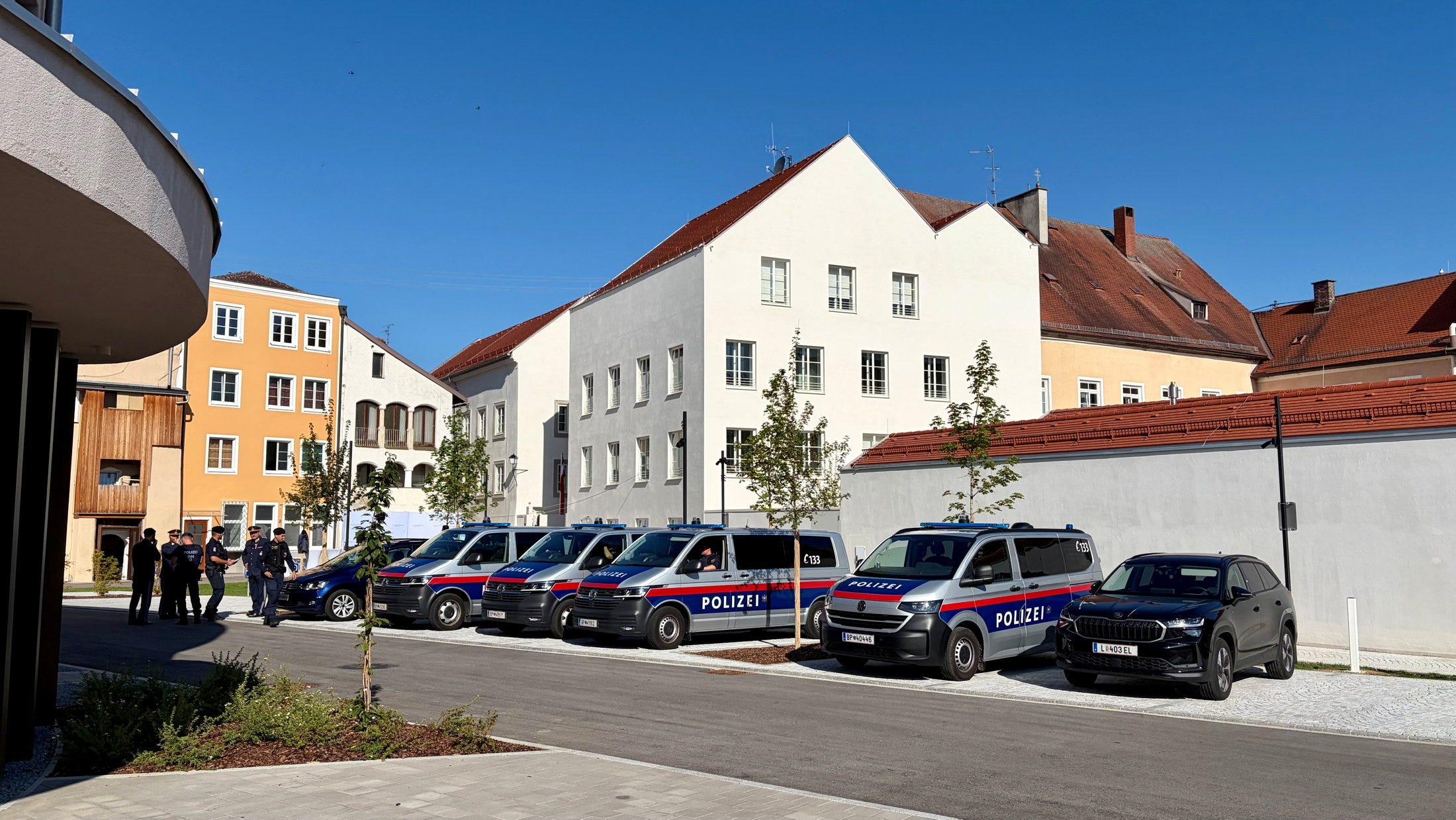 Hitler's Austrian Birthplace Converted to Police Station in Bid to Deter Neo-Nazi Pilgrims