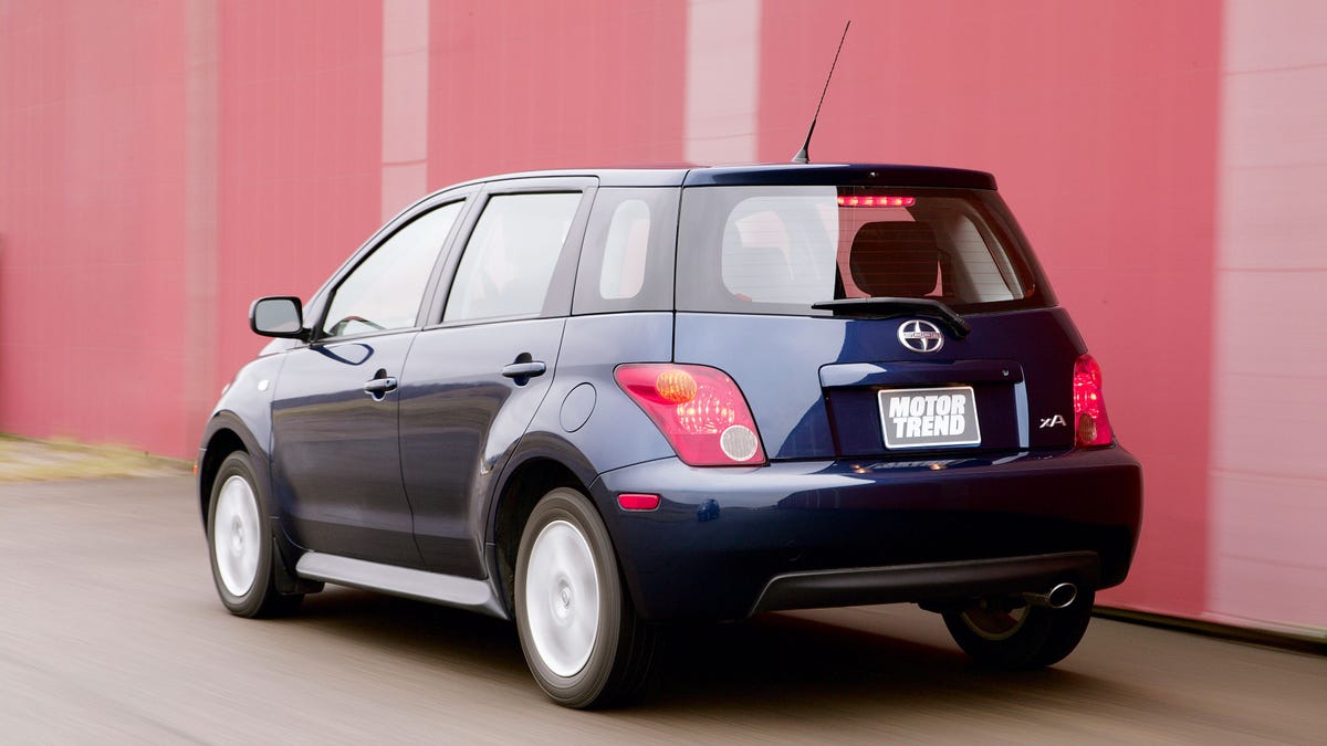 007-2004-chevy-aveo-vs-kia-rio-cinco-v-scion-comparison-test.jpg