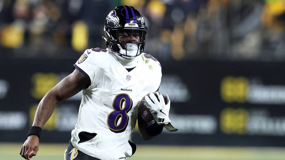 Baltimore Ravens quarterback Lamar Jackson
