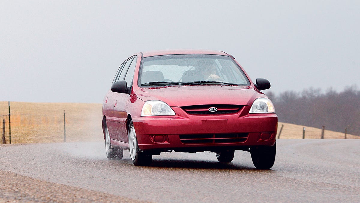 004-2004-chevy-aveo-vs-kia-rio-cinco-v-scion-comparison-test.jpg