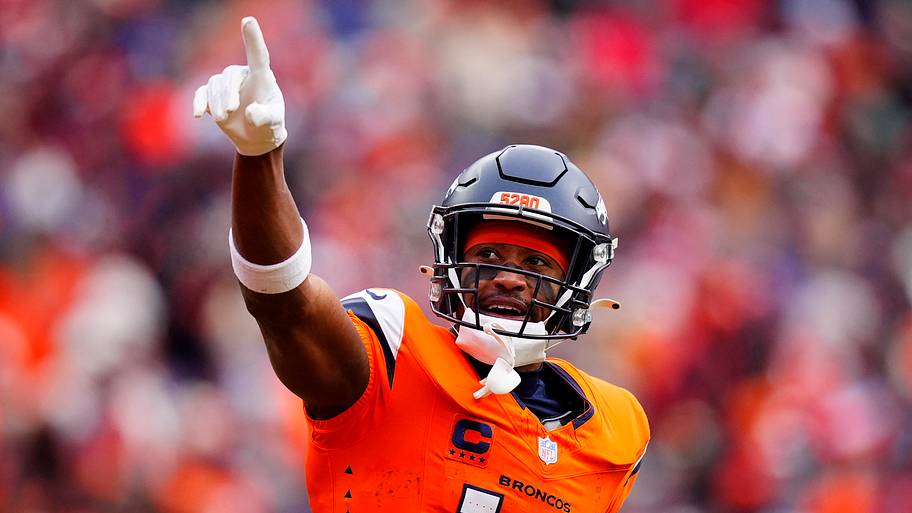 Jan 25, 2026; Denver, CO, USA; Denver Broncos wide receiver Courtland Sutton (14) reacts after catching a touchdown pass agai