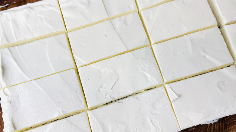 No-churn vanilla ice cream bars