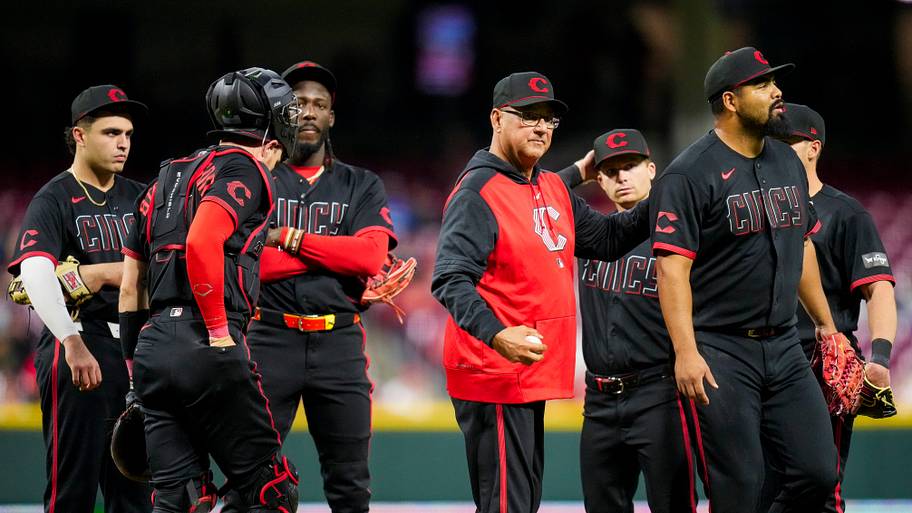 2 players the Reds absolutely shouldn't trade at the 2026 MLB trade deadline