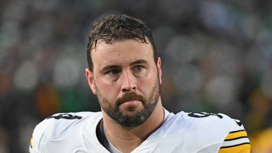 Steelers quietly have one of the NFL's best training camp battles already brewing