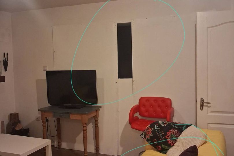 Family 'terrified' after finding man hidden behind wall at Irish holiday rental