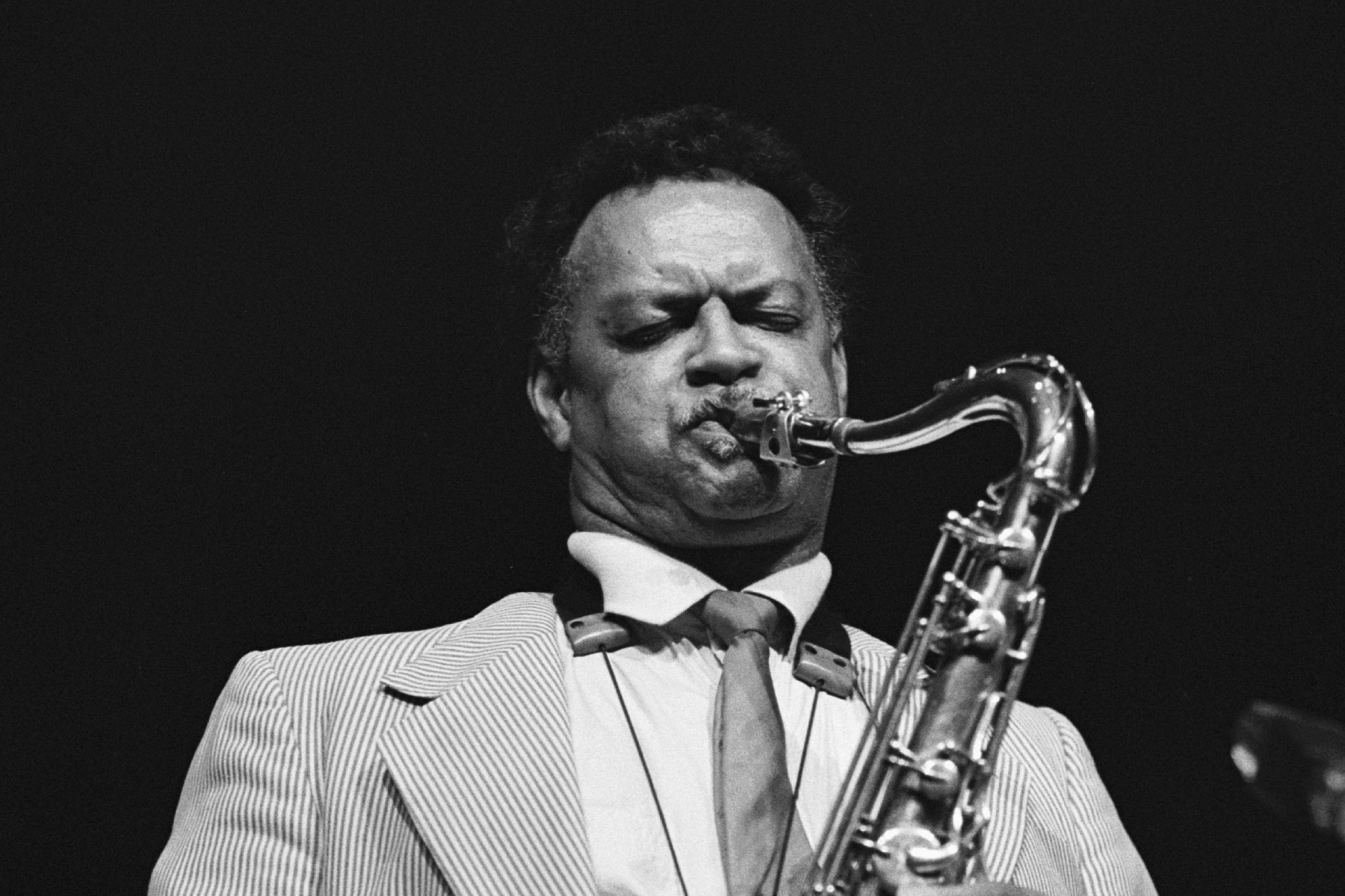 Plas Johnson, saxophonist behind 'Pink Panther Theme,' dies at 94