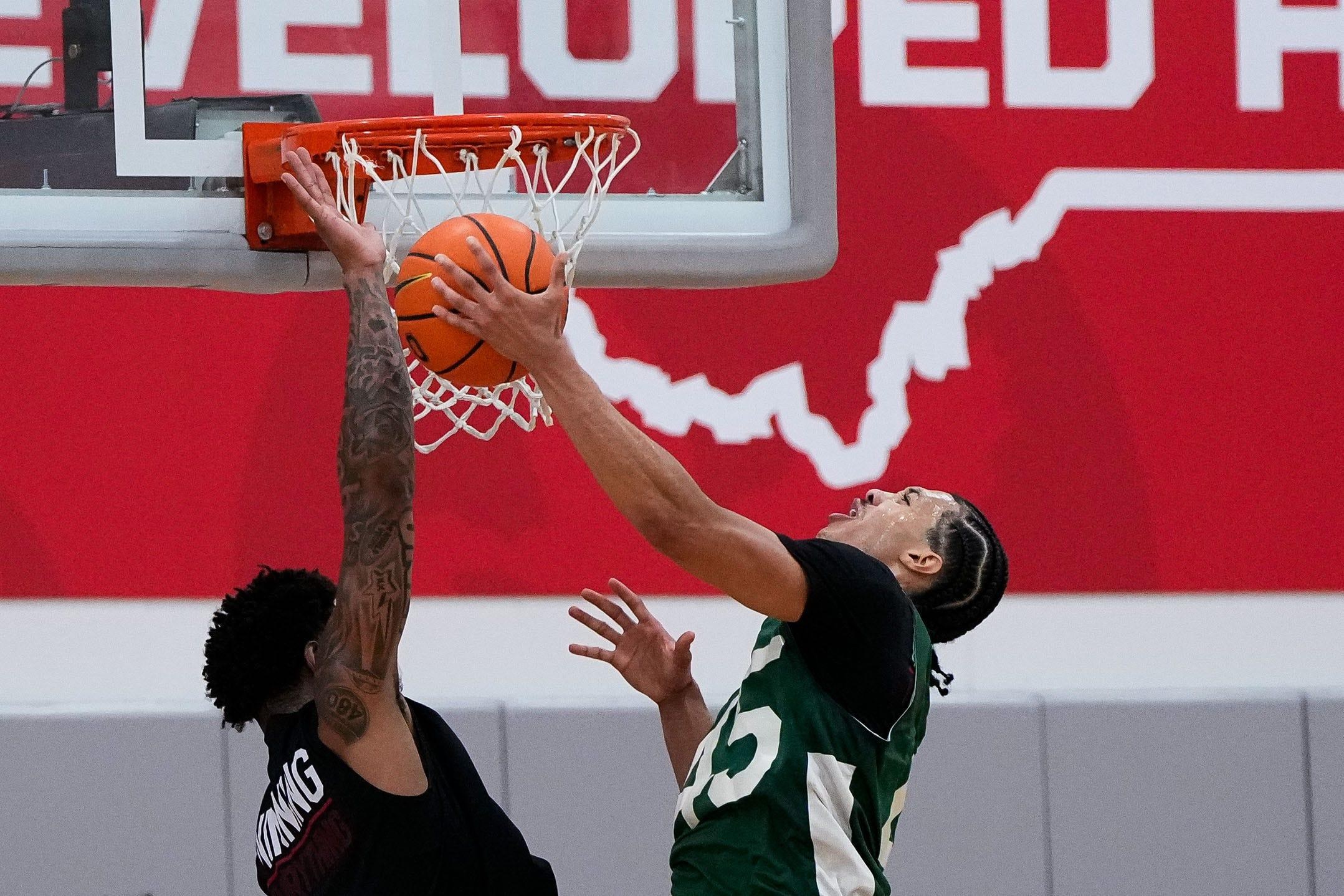 Ohio State men prep for Puerto Rico exhibition trip