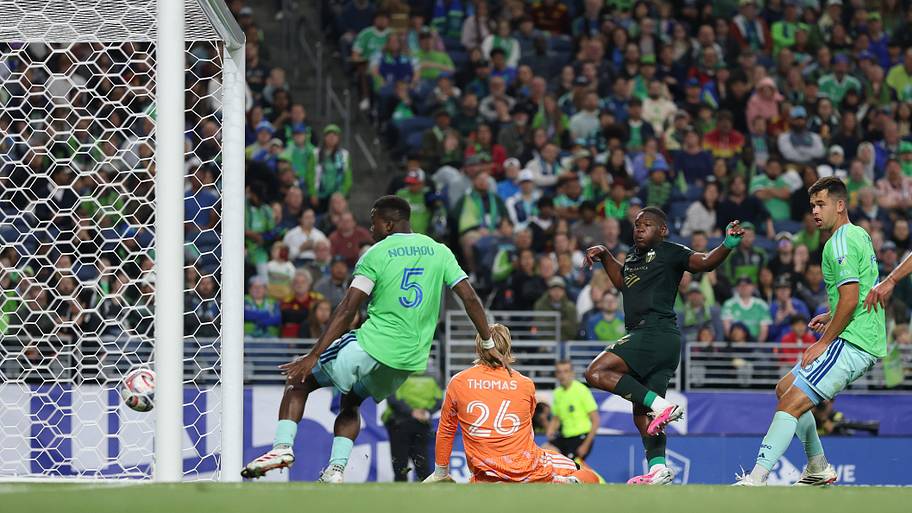 The Sounders follow the USMNT with a flop of their own