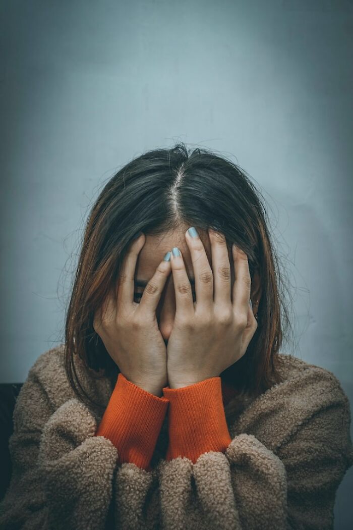 35 People Share The Biggest Grudges They Held Against Their Teachers
