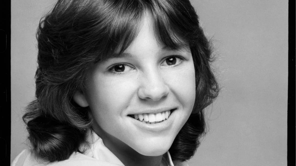 Rarely-seen ’80s star Kristy McNichol, 63, has ’90s pop icon fangirling in unexpected new photo