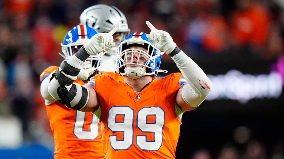 Nov 6, 2025; Denver, Colorado, USA; Denver Broncos defensive end Zach Allen (99) reacts against the Las Vegas Raiders during
