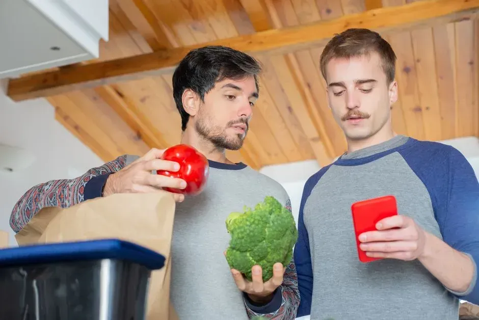 Shared groceries and food need separate categories (Image Credits: Pexels)