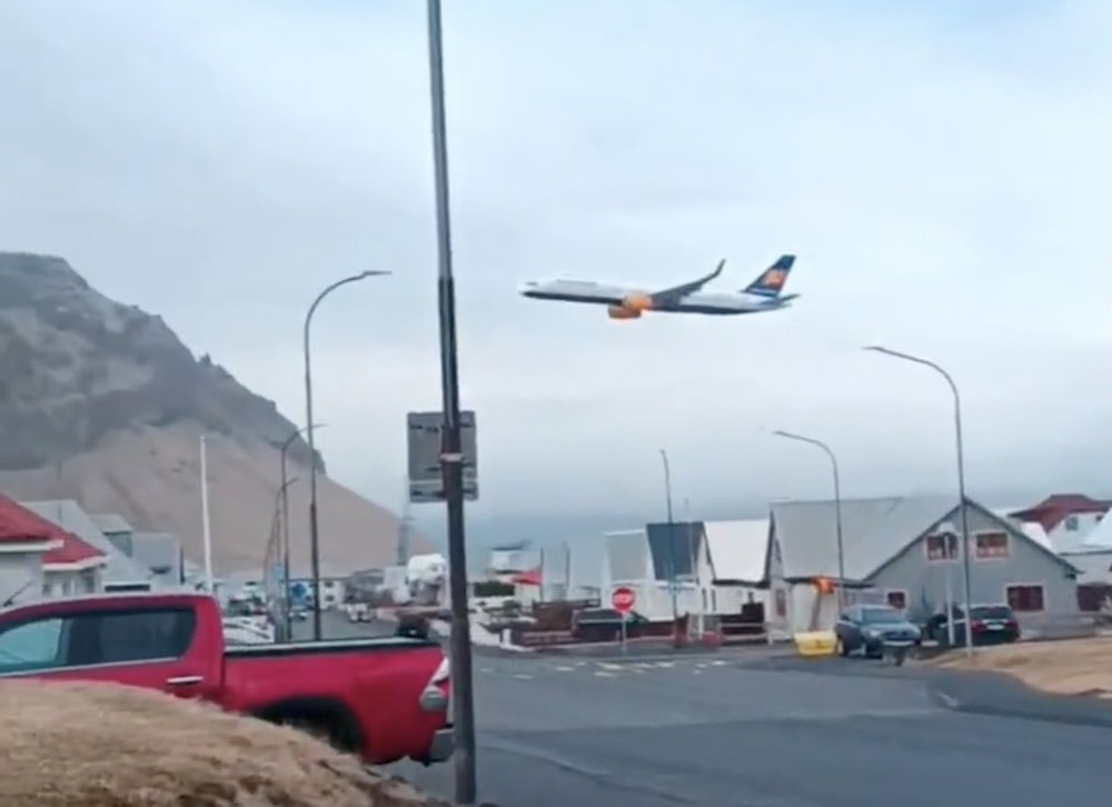 Retiring Icelandair pilot startles town with surprise flyover, gets license revoked