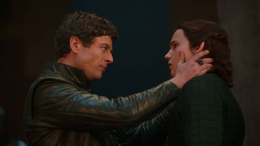 James Norton (Ormund Hightower) and Benjamin Evan Ainsworth (Daeron Targaryen) in House of the Dragon season 3.