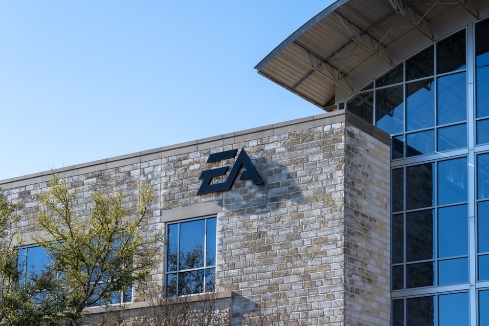Top 3 tech and telecom stocks that may fall off a cliff this quarter