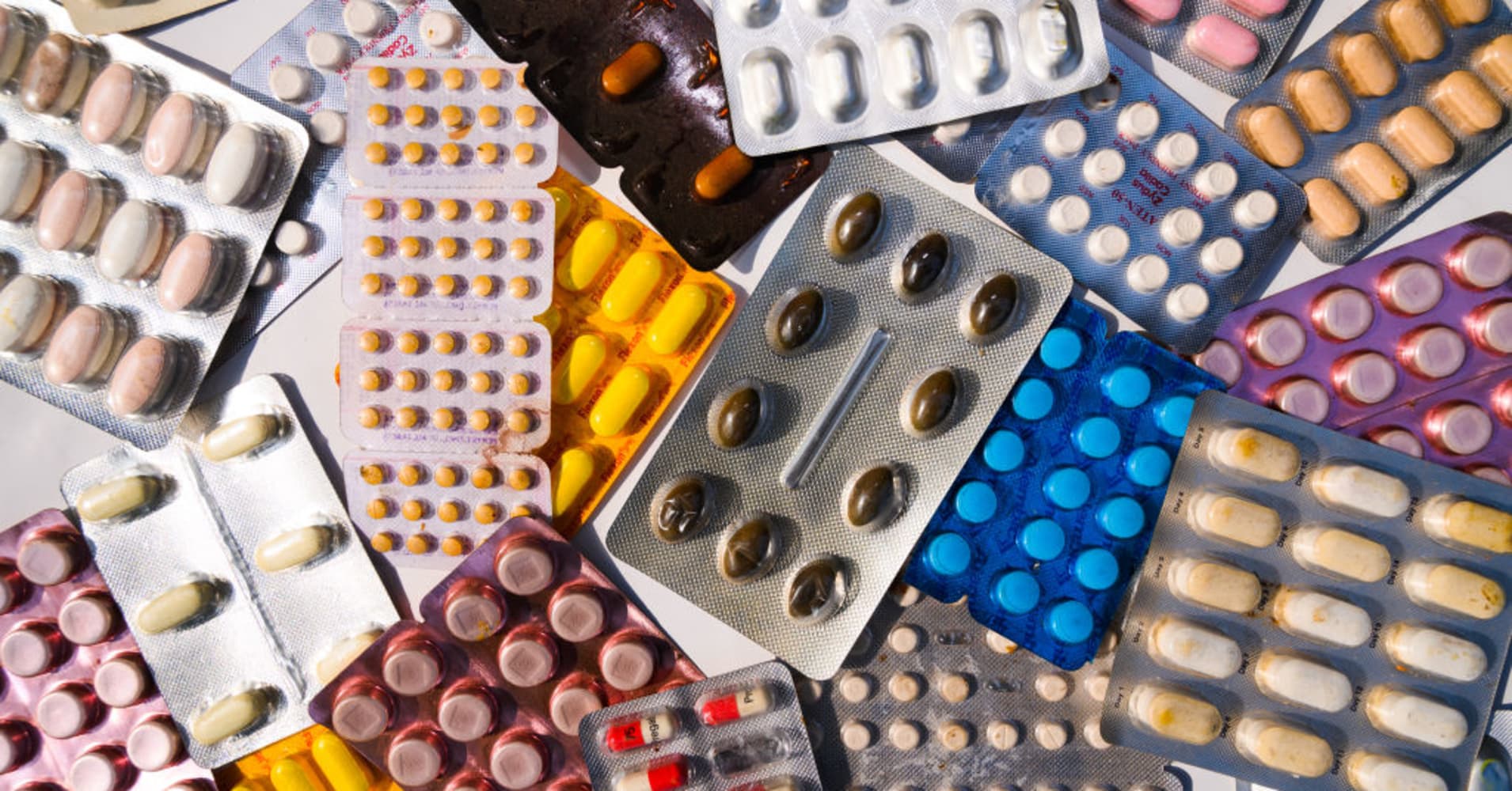 Trump's generic drug tariffs: What they could mean for medicine prices, manufacturers and supply