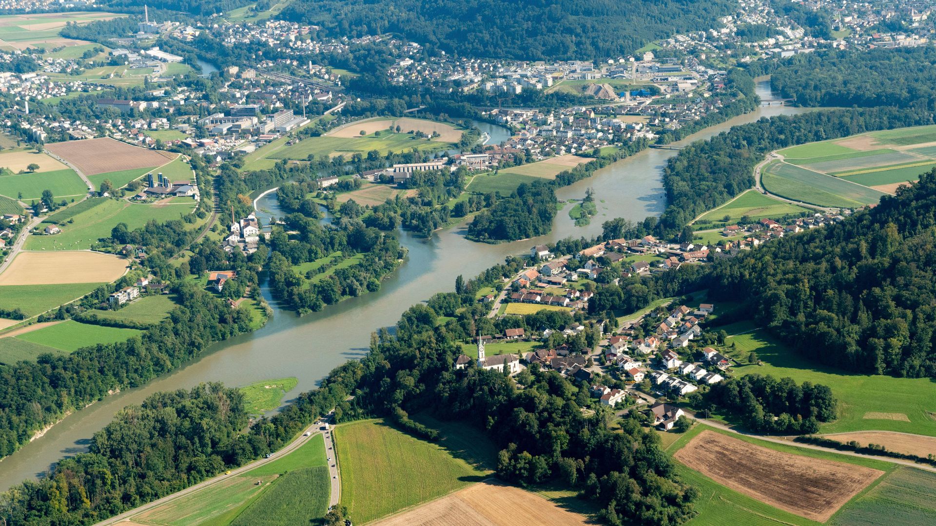 schweiz-patrick-frei-soll-ein-m-dchen-40-mal-bet-ubt-und-missbraucht
