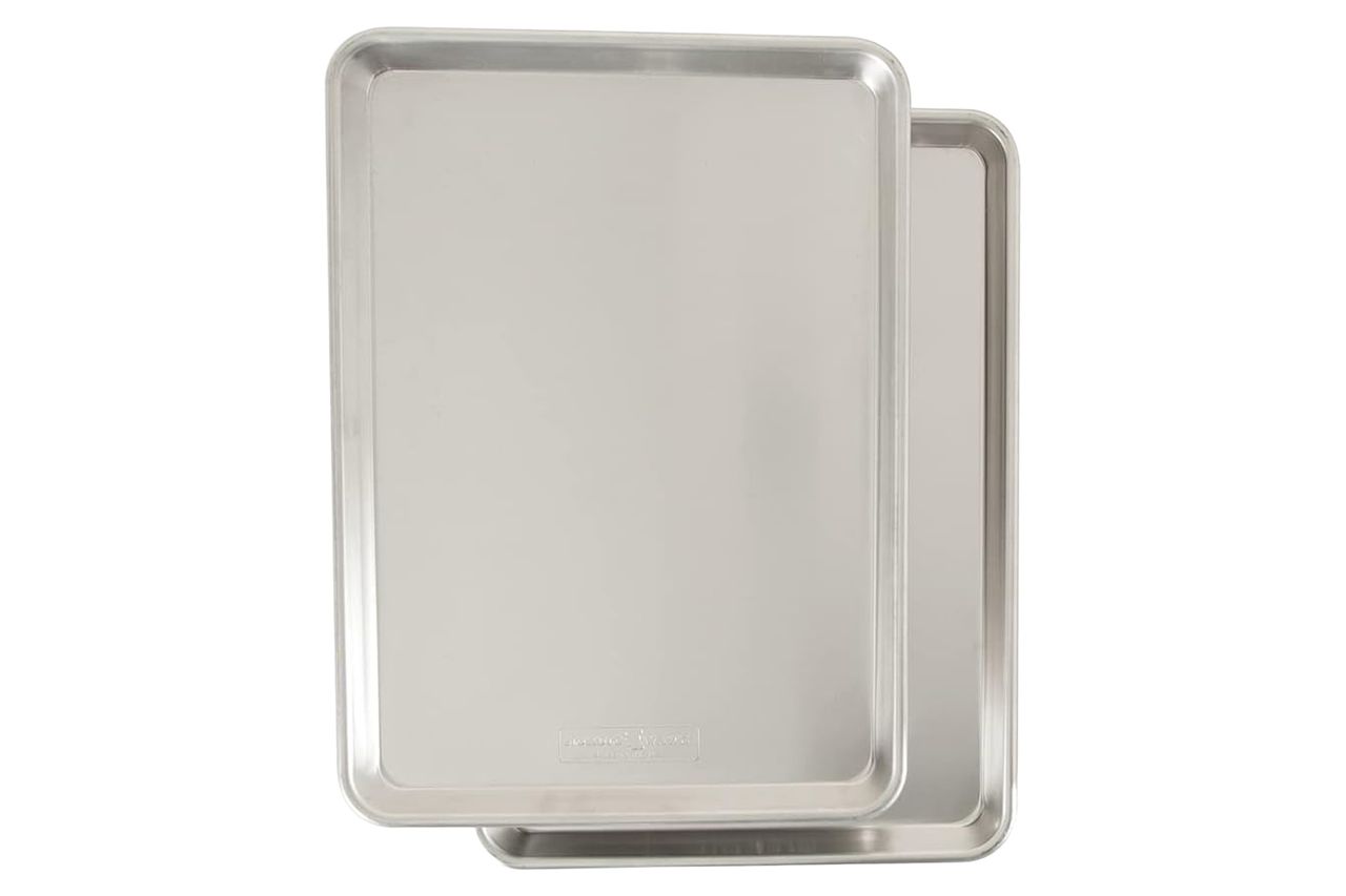 Nordic Ware Naturals Half Sheet - USA Made Aluminum Commercial Quality Sheet Pan for Baking or Roasting, Encapsulated Galvanized Steel Rim Prevents Warping, 2-Pack