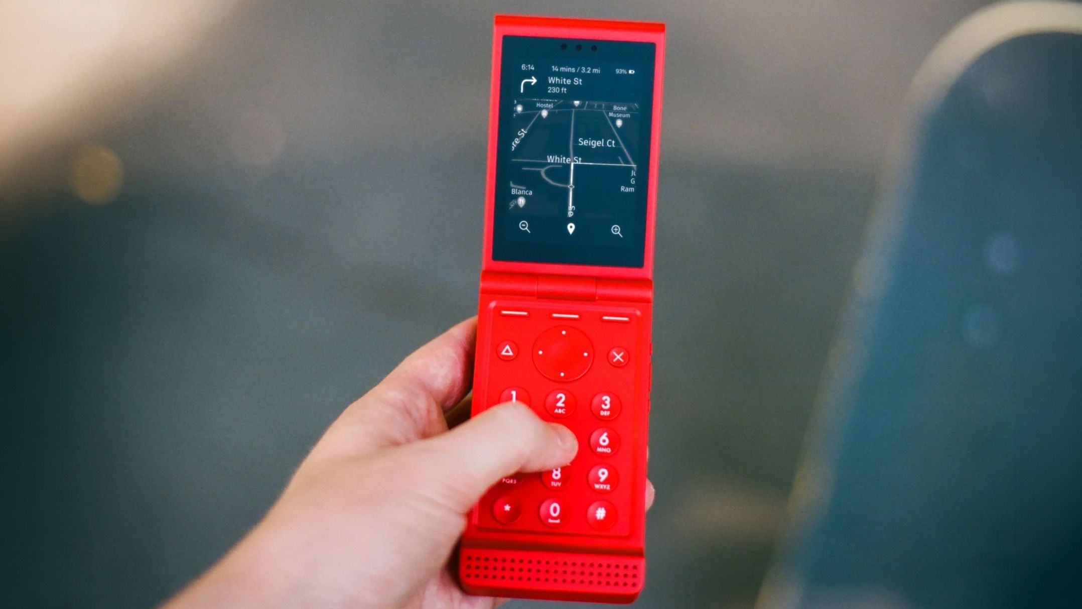 This $300 flip phone wants to break your doomscrolling habit