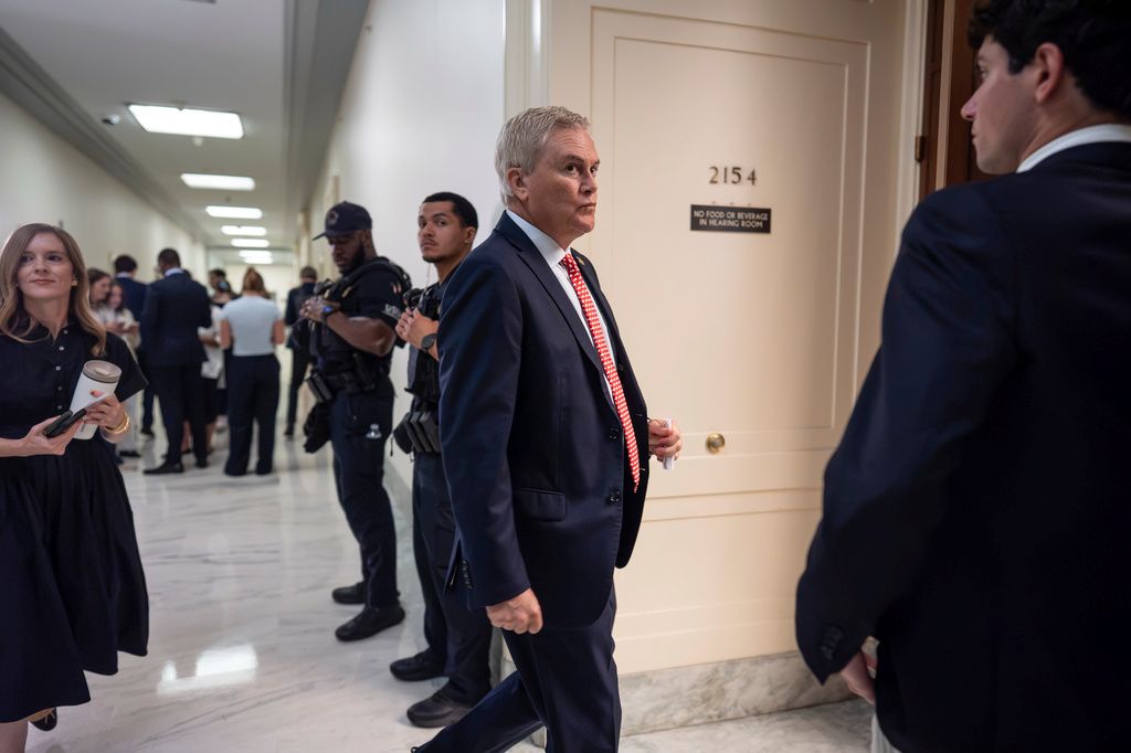 Congress is finally taking on the middlemen driving up your drug costs