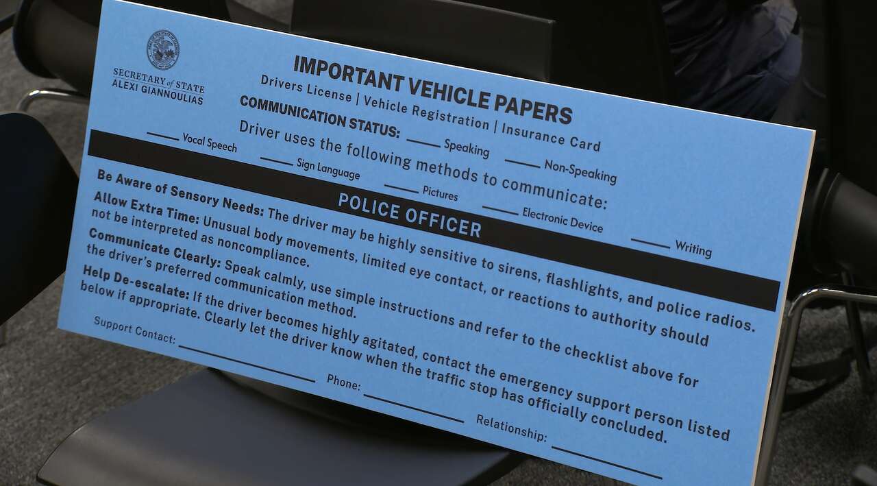 Illinois' 'blue envelope' program aims to ease traffic stops for drivers with autism