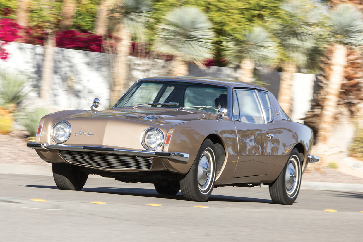 Studebaker Avanti classic car – front view, driving