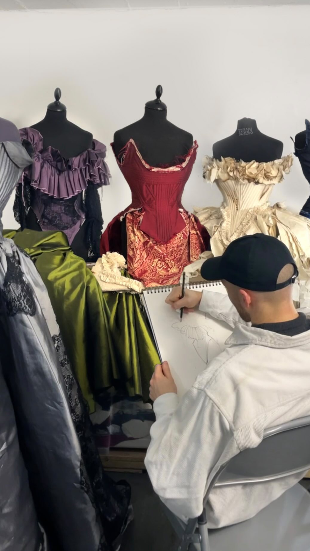 the-artistic-vision-behind-a-striking-fashion-cover-design