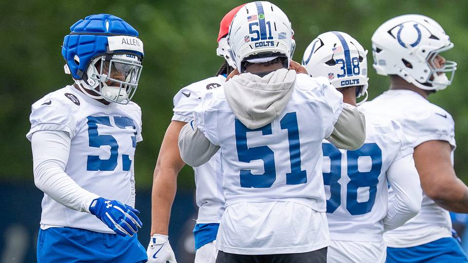 Indianapolis Colts linebacker CJ Allen (53) warms up during practice.