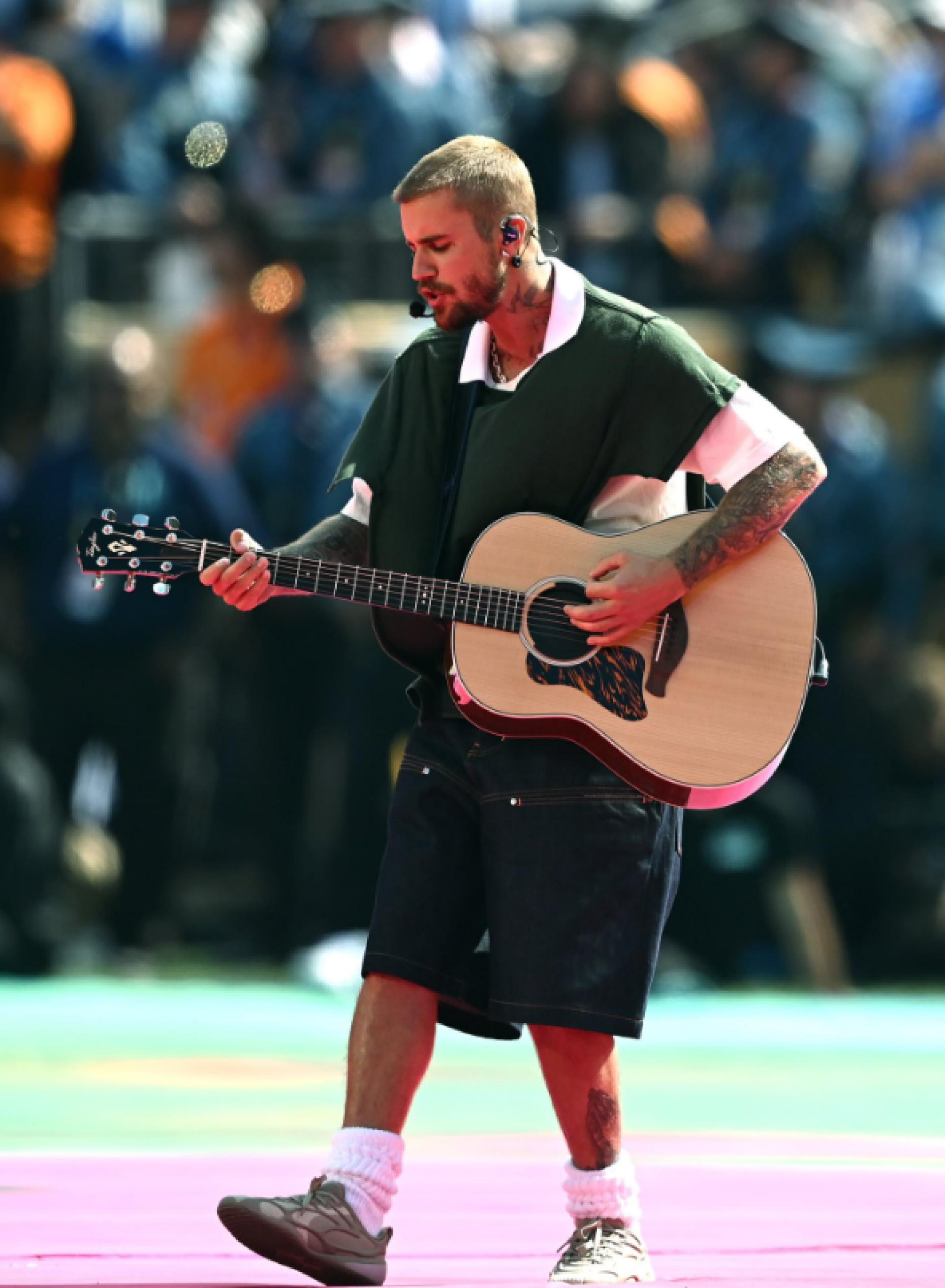 Madonna, Shakira and Justin Bieber performed at the World Cup final without a fee