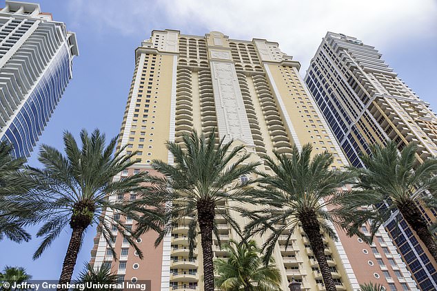 Tycoon dies after plunging from 28th floor Miami balcony