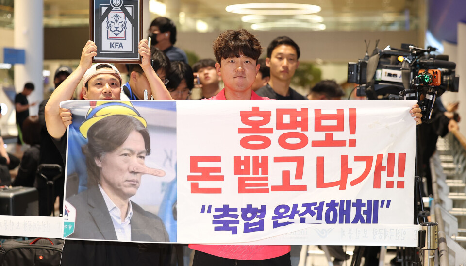 Former Korea team manager Hong Myung-bo returns ahead of hearing