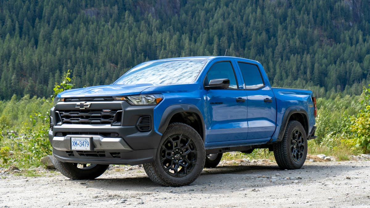 2026-chevrolet-colorado-trail-boss-11