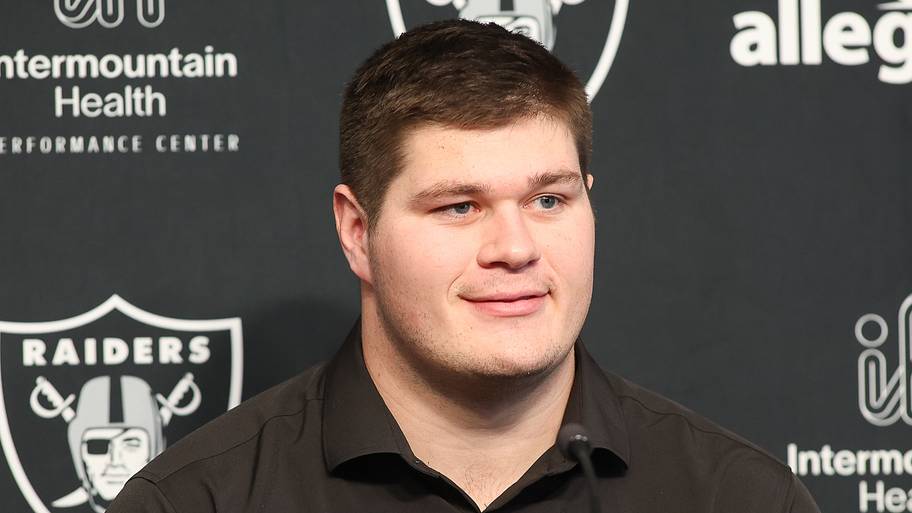 Las Vegas Raiders superstar C Tyler Linderbaum