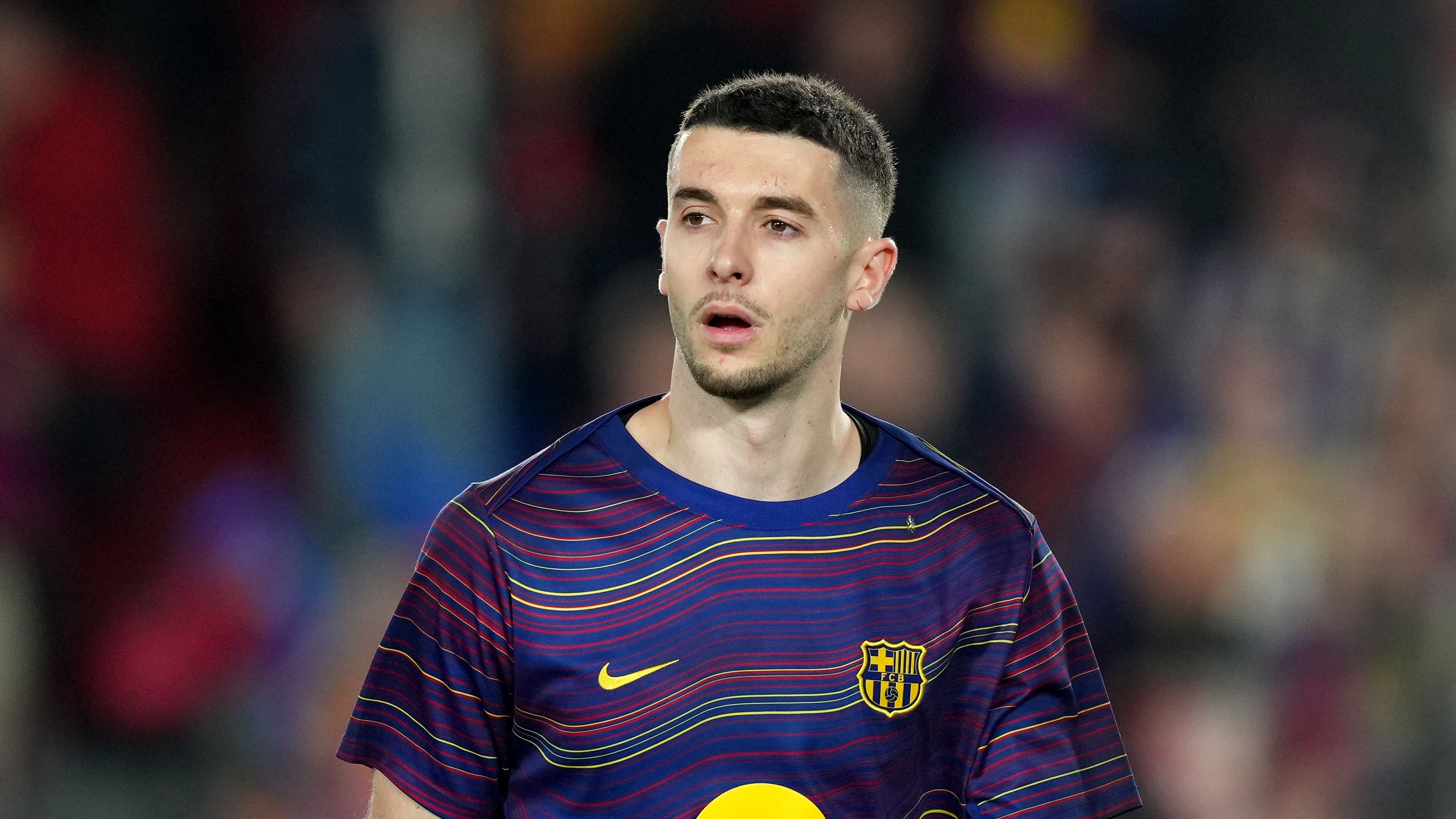 Al-Ahli of Saudi Arabia battle Manchester United for Roma's gem and knock on Barcelona's door to sign Marc Casado