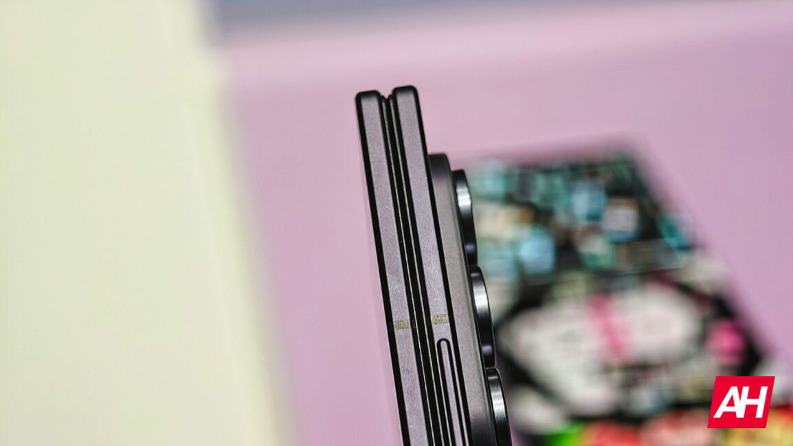 Samung Galaxy Z Fold 8 Ultra AH 6