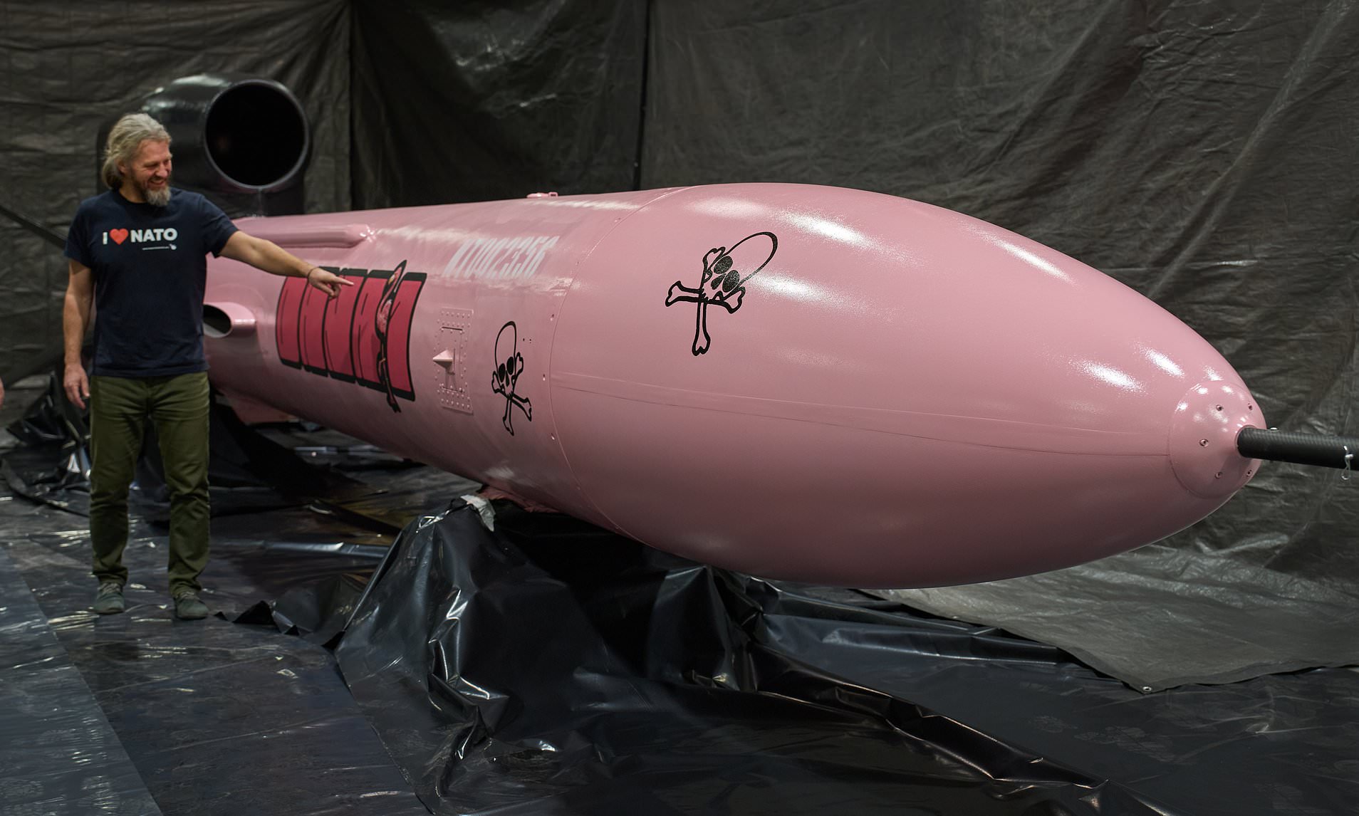 The pink 'Flamingo' missiles striking fear into Russia's generals