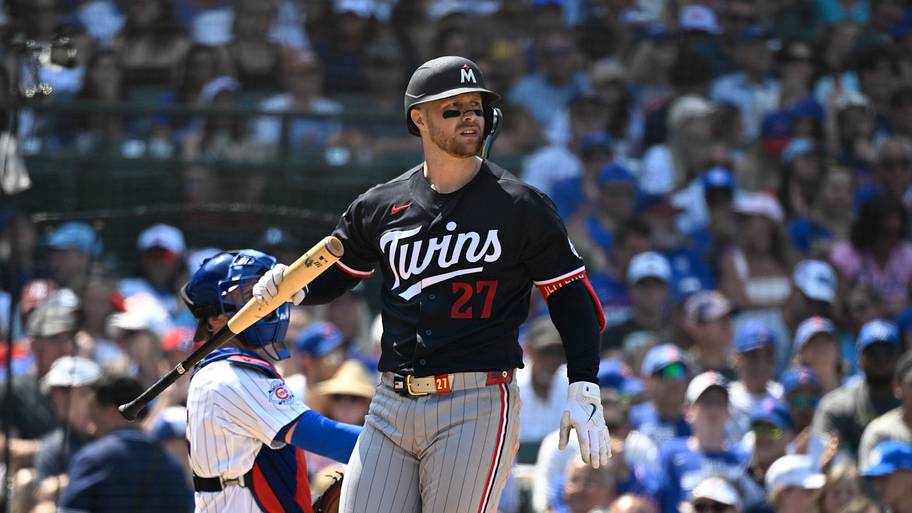 Twins’ Slide Reaches Four Games After Offense Stalls in Cleveland