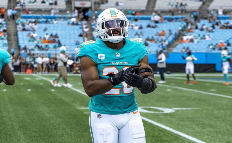 NFL: Dolphins Lock Up All-Pro Jordyn Brooks With Massive Extension Is Miami Building an Elite Defense?