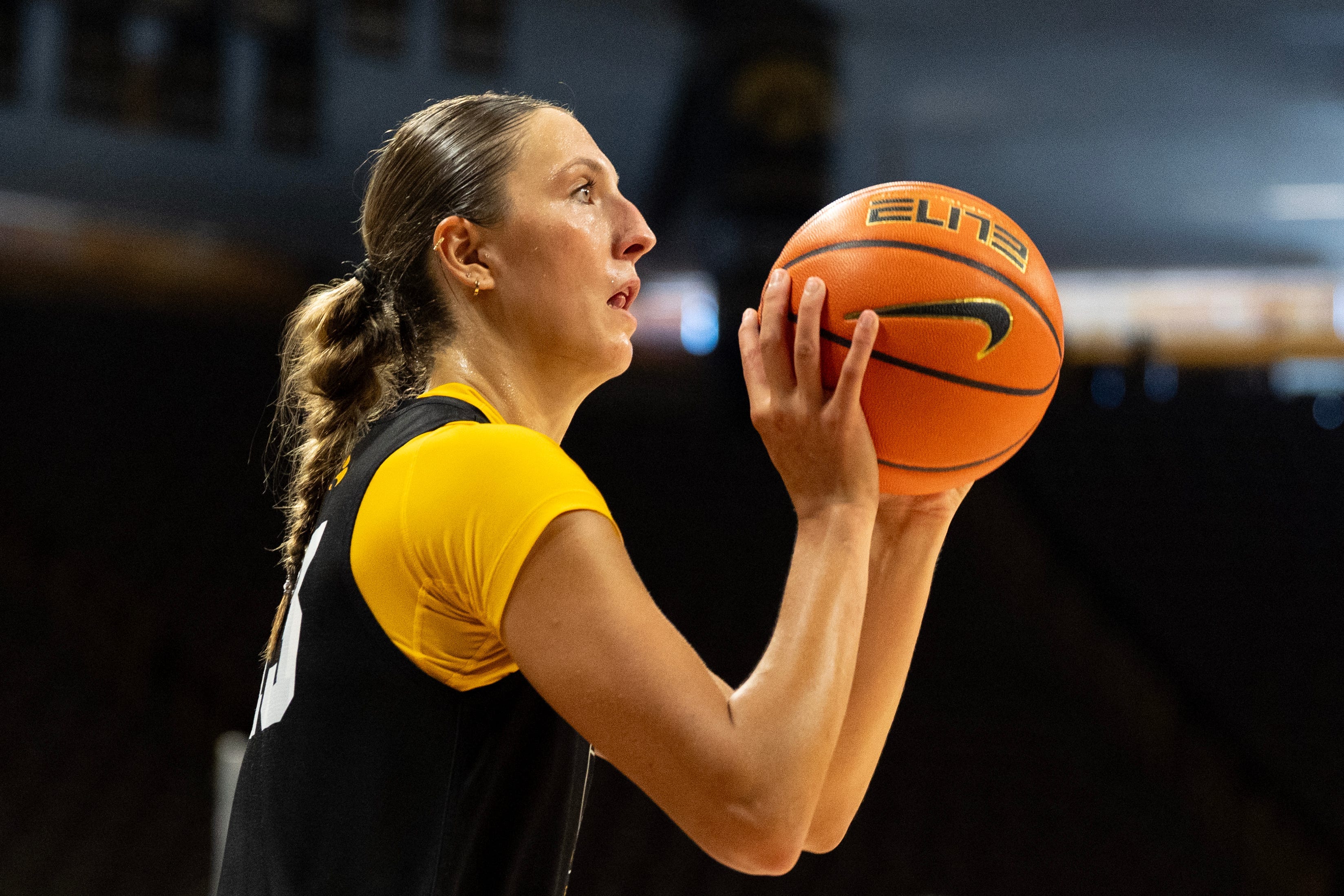 Iowa women's basketball newcomers recount warm welcome from fan base
