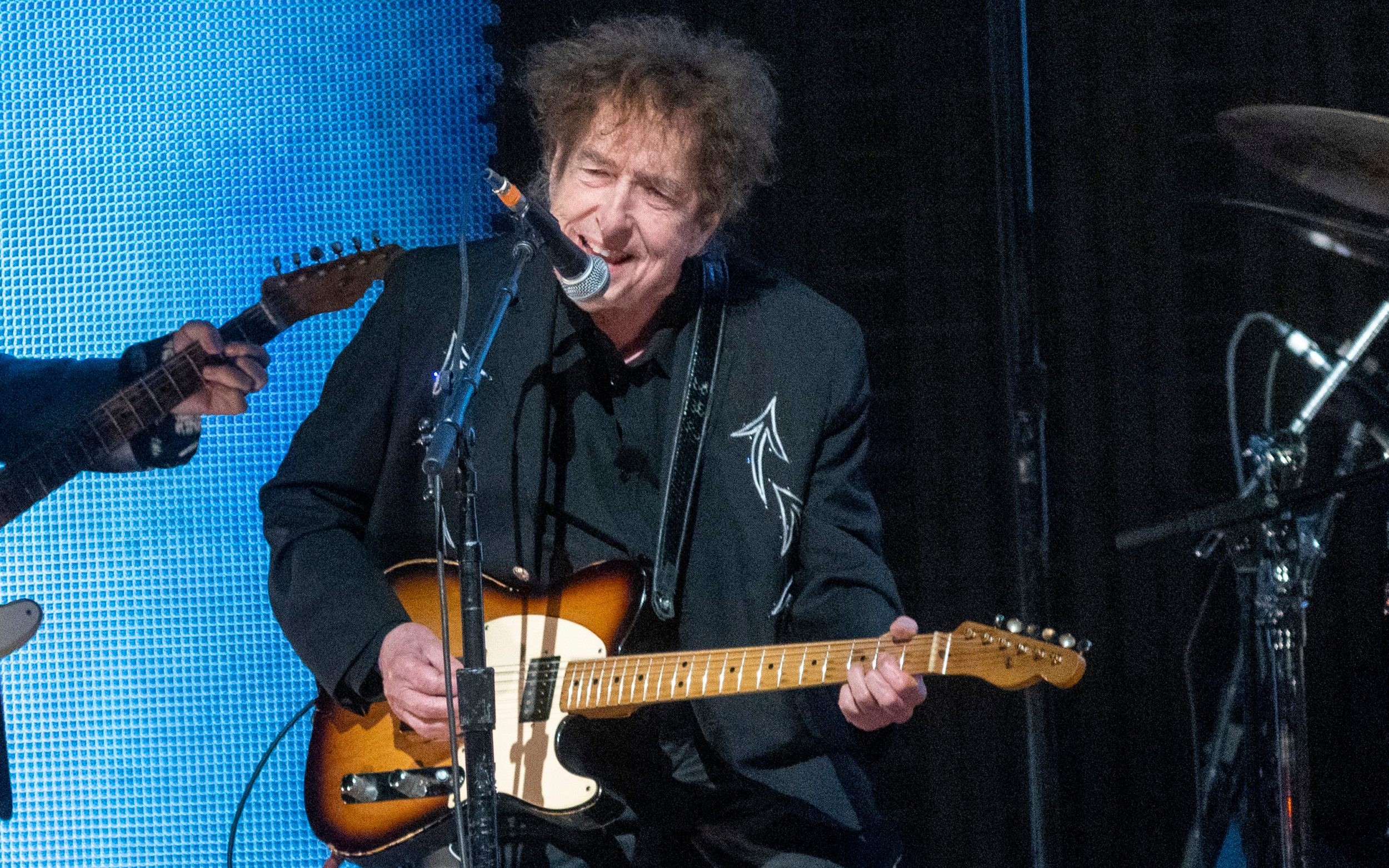 Bob Dylan performing in 2023