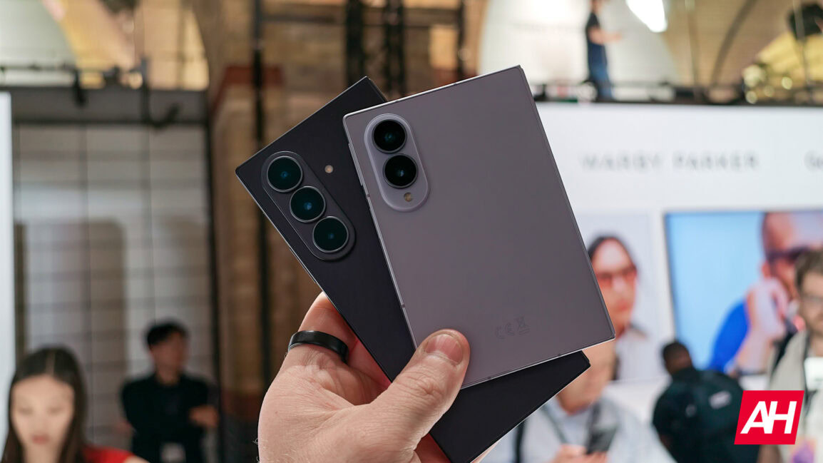 Samsung Galaxy Z Fold 8 AH 45
